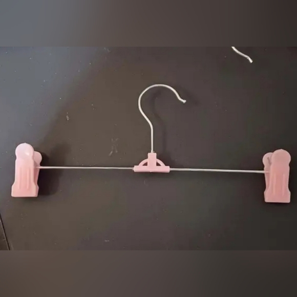 5 Pink Pants/Skirt Clothes Hangers New - Picture 3 of 7